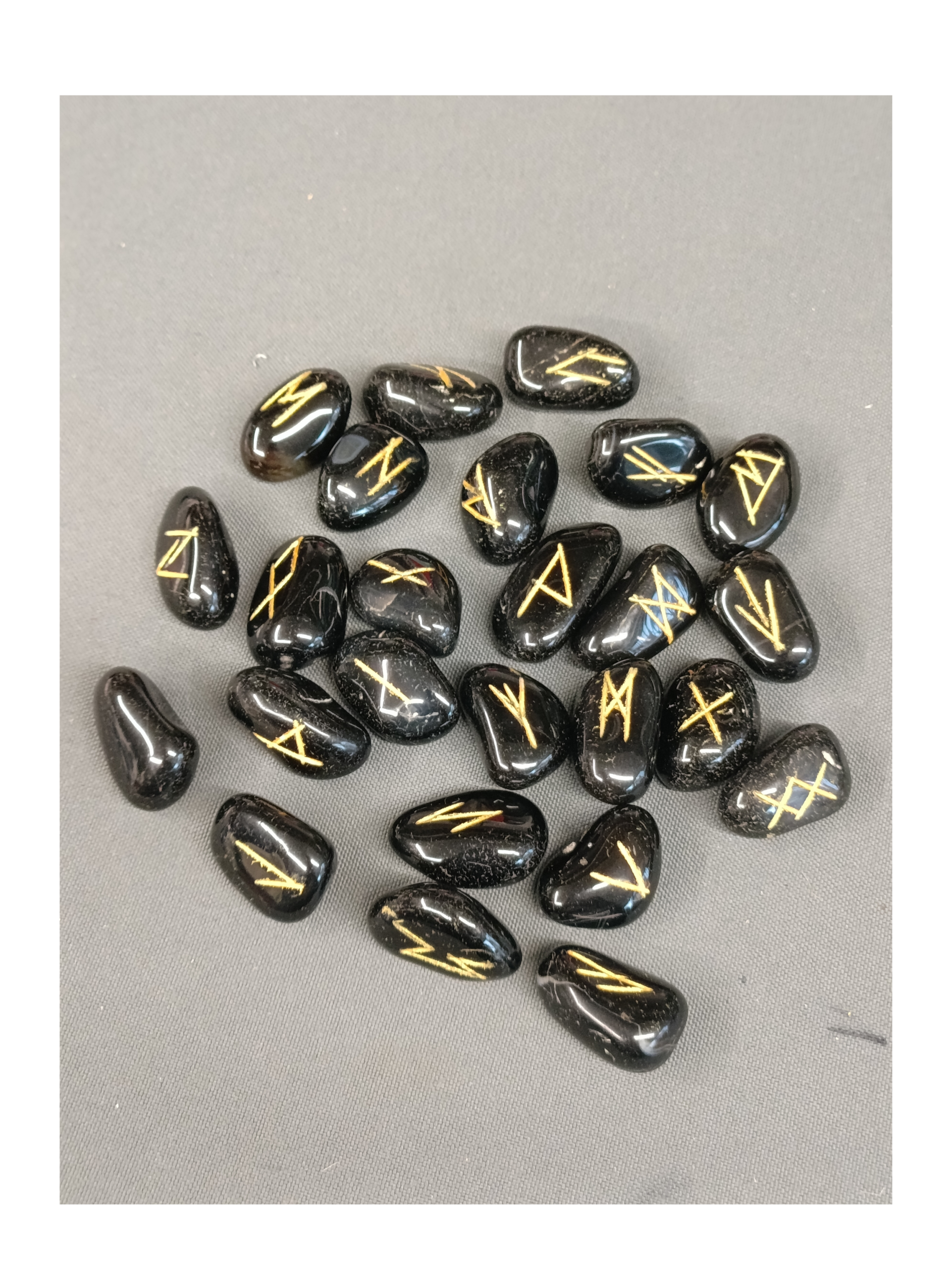 RUNES EN ONYX
