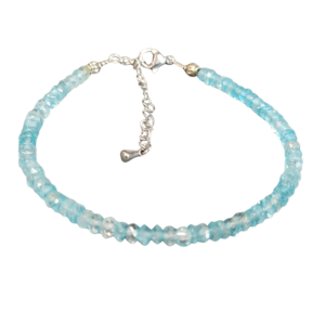 BRACELET CHAINETTE DE RALLONGE EN APATITE BLEUE CLAIR FACETTE